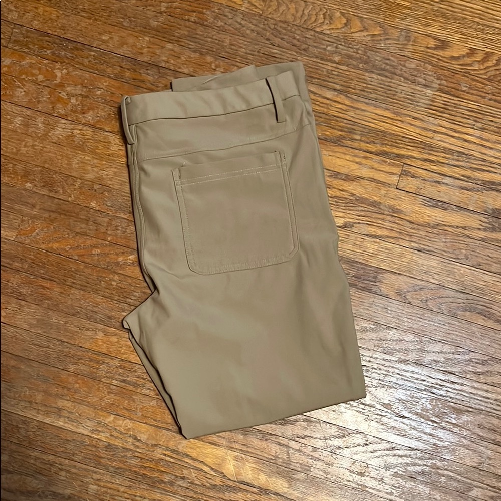 Men's Express Commuter Tan Pants 34x30